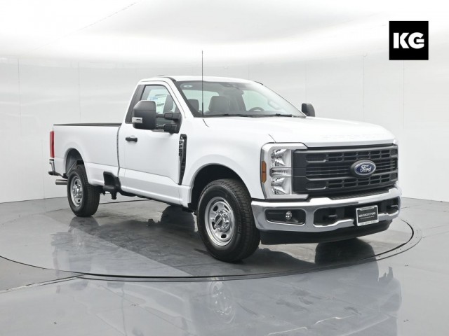 2026 Ford F-250 Super Duty XL's photo