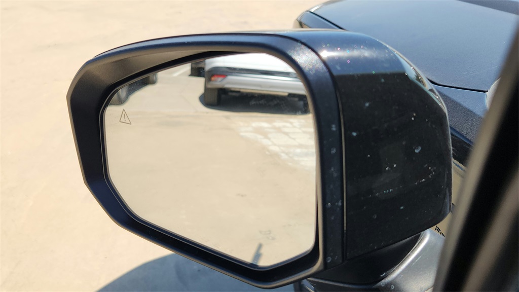 2026 Hyundai Santa Fe SEL photo 20