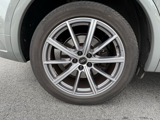 2022 Audi SQ5 Premium photo 6