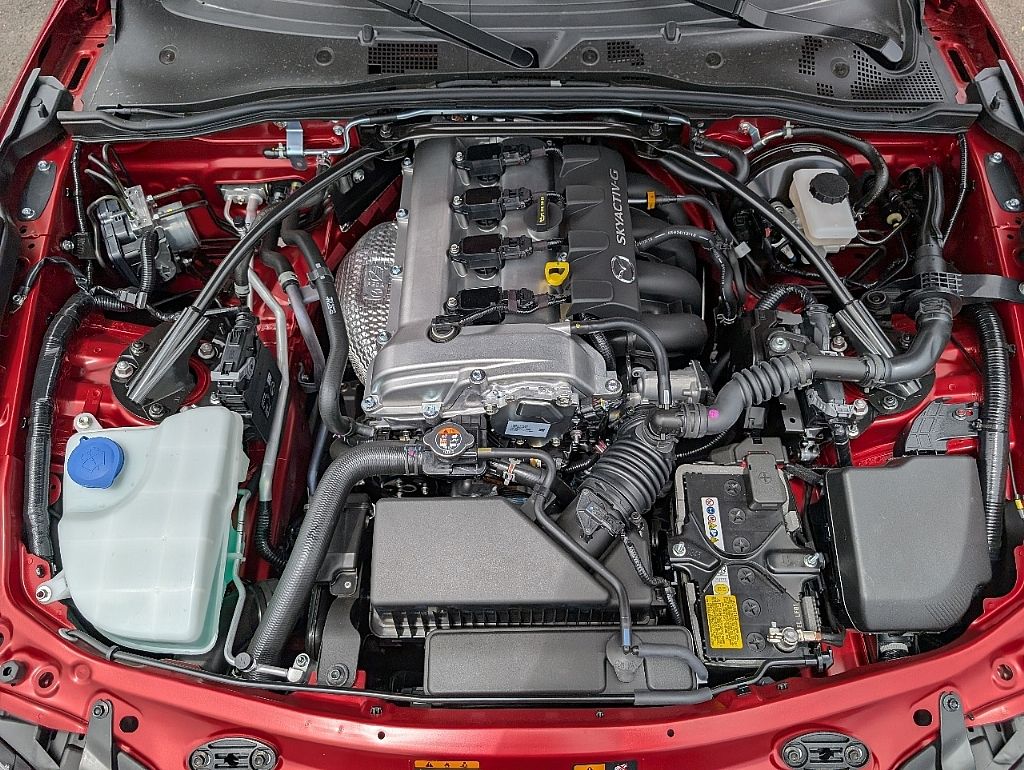 2025 Mazda MX-5 Miata Miata Grand Touring photo 15