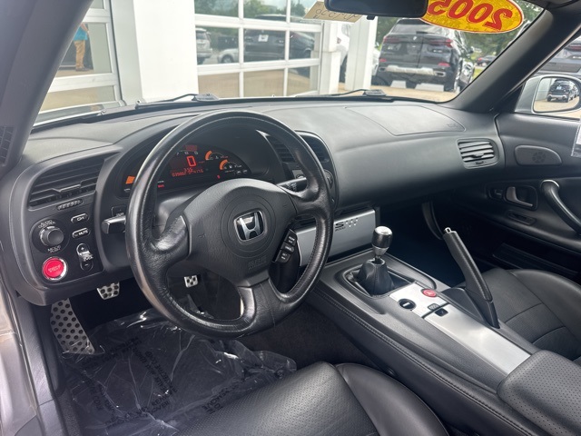 2005 Honda S2000 Base photo 8