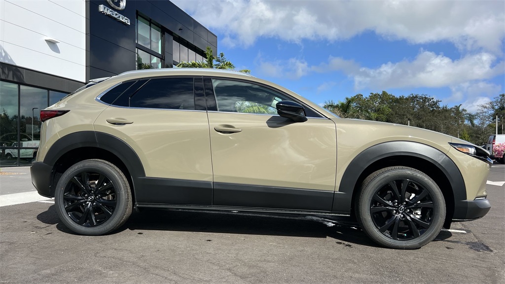 2024 Mazda CX-30 2.5 Turbo Carbon photo 22