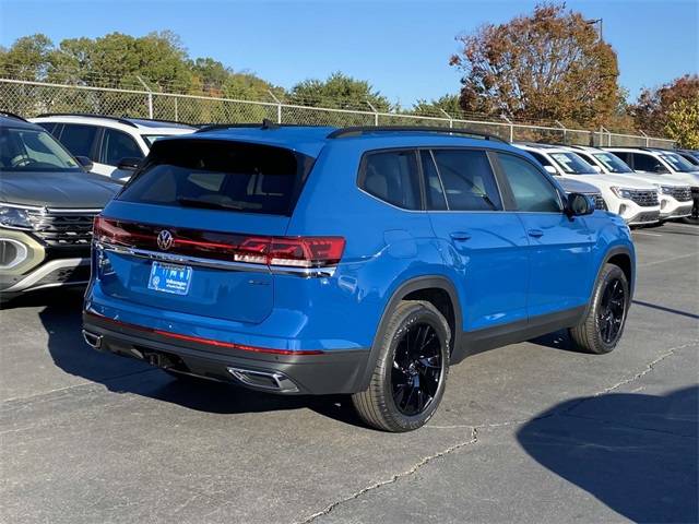 2025 Volkswagen Atlas SE Technology photo 6