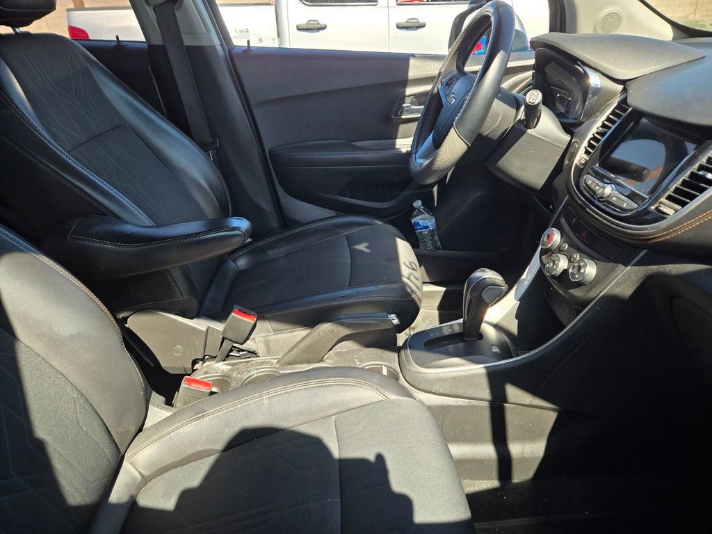 2019 Chevrolet Trax LT photo 4