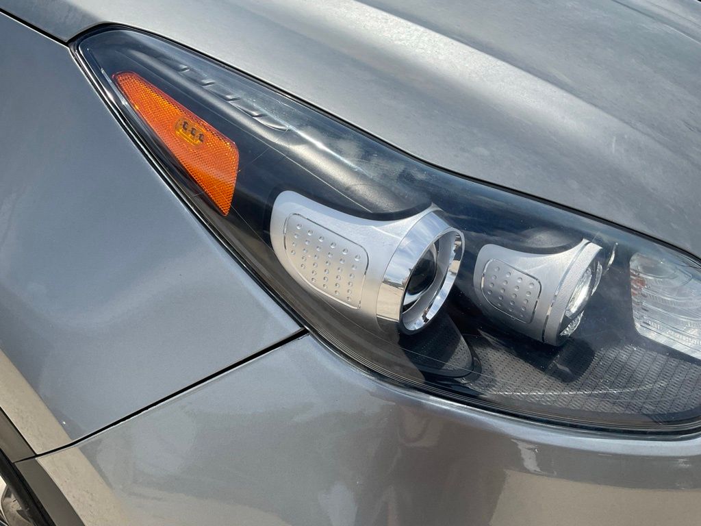 2020 Kia Sportage EX photo 9