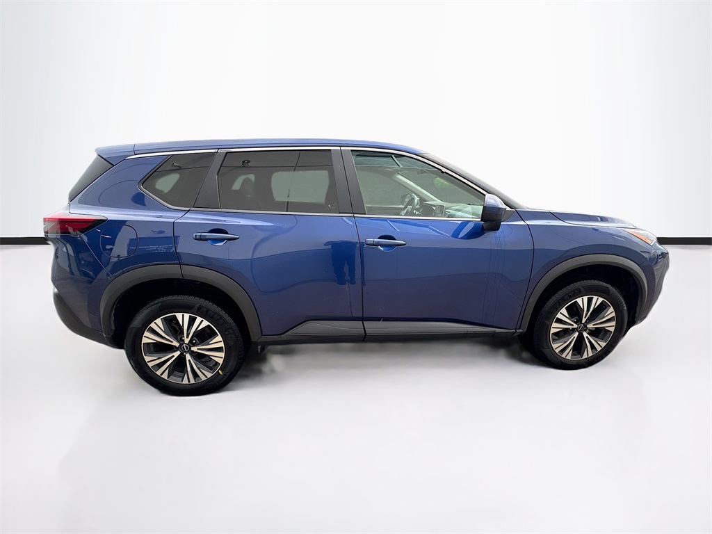2023 Nissan Rogue SV photo 4