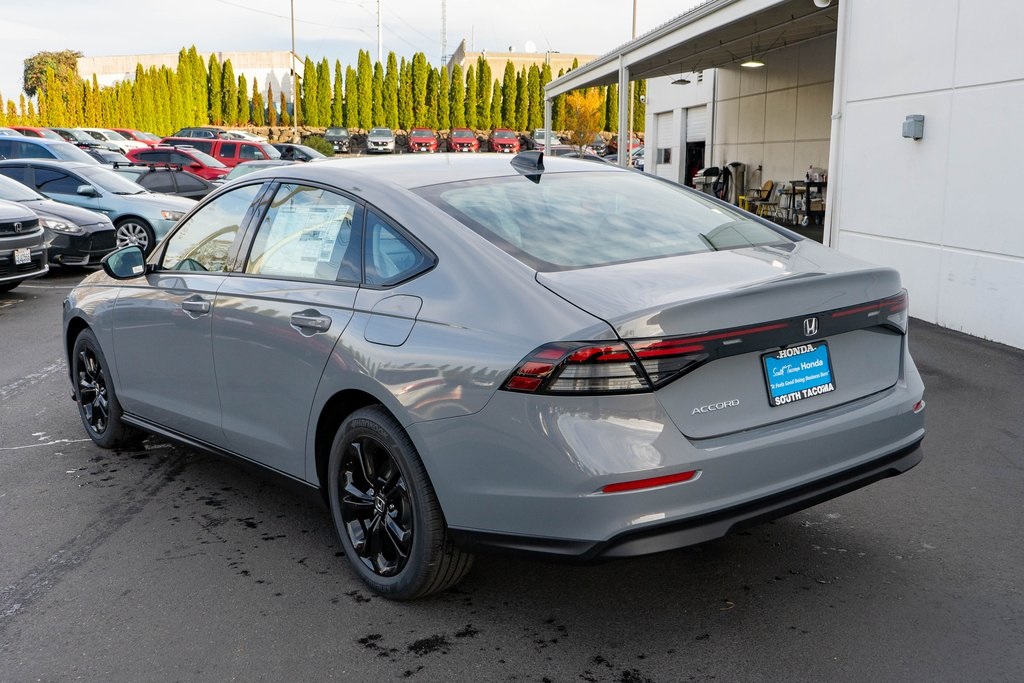 2025 Honda Accord SE photo 8