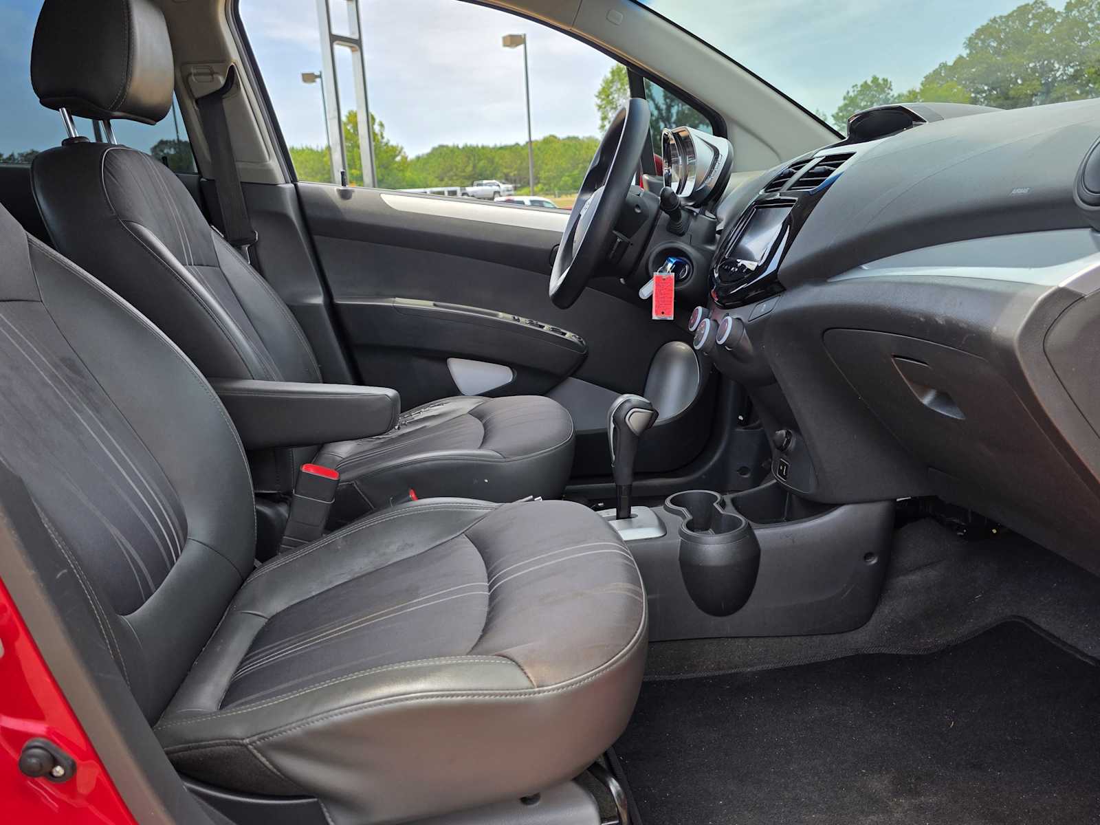 2013 Chevrolet Spark LT photo 17