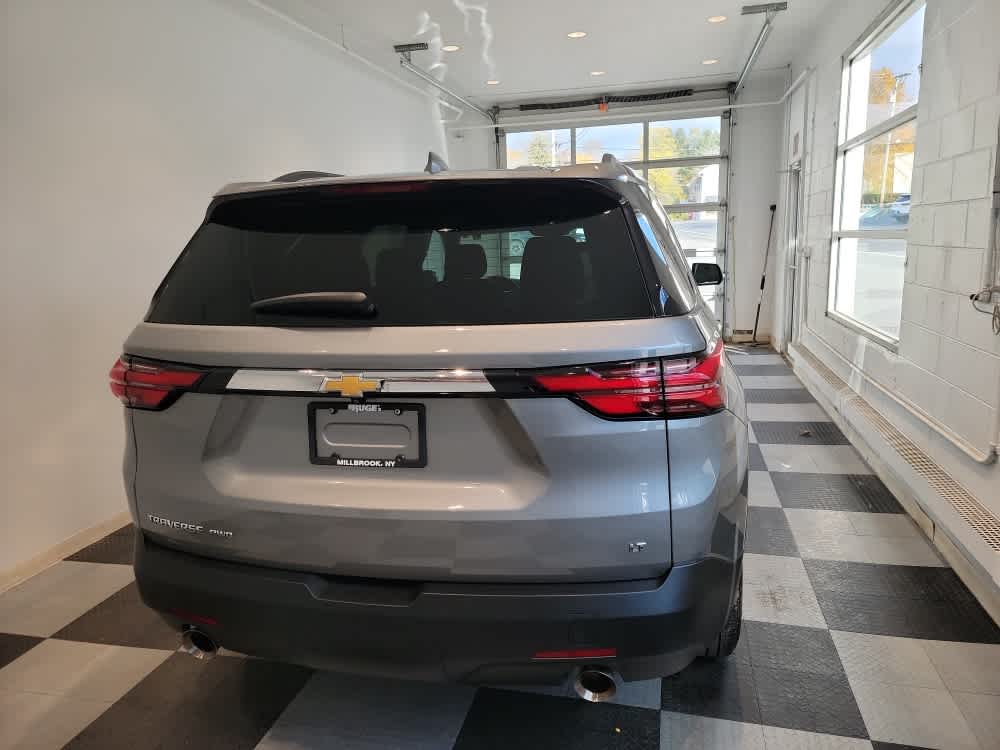 2023 Chevrolet Traverse Cloth photo 3