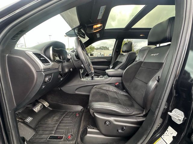 2015 Jeep Grand Cherokee SRT8 photo 25
