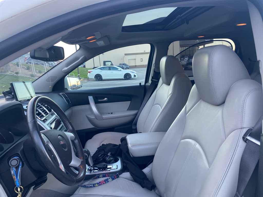 2012 Gmc Acadia SLT photo 7