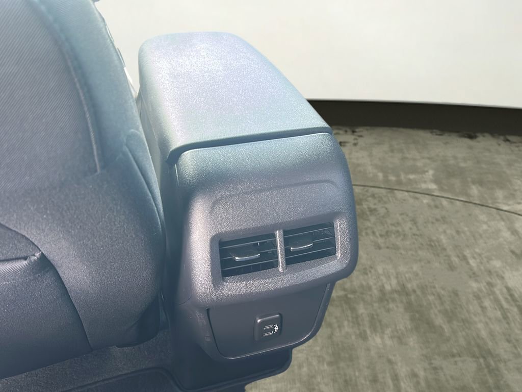 2020 Chevrolet Equinox LT photo 18