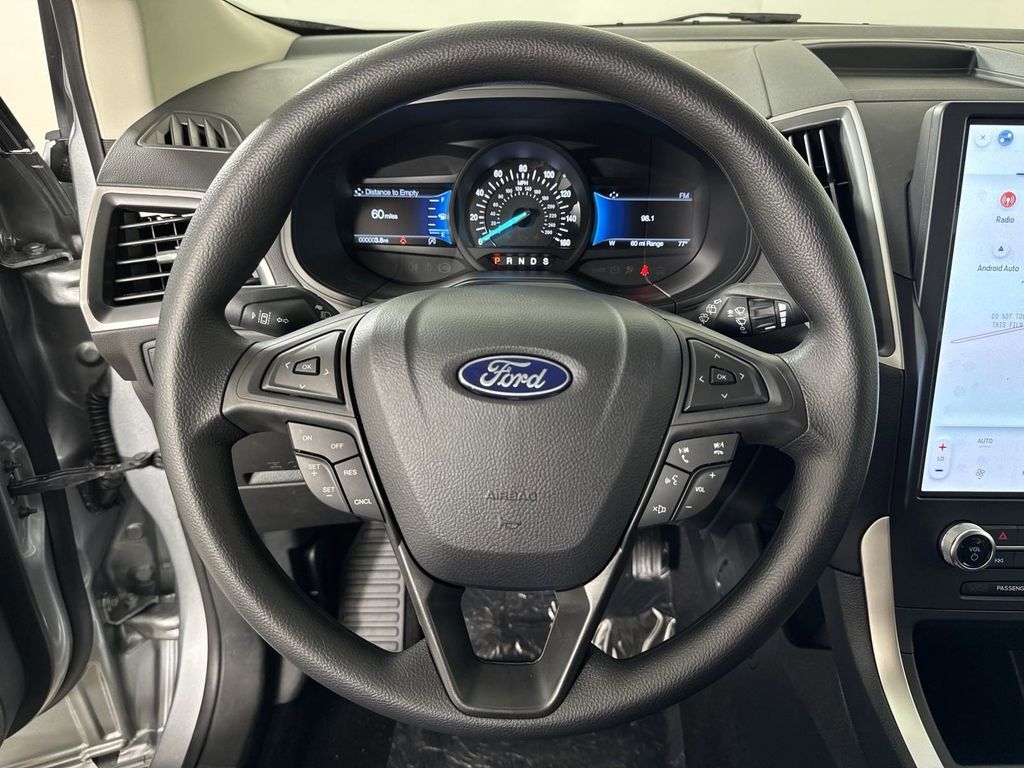 2024 Ford Edge SE photo 7