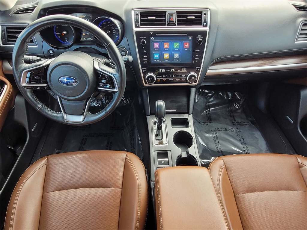 2018 Subaru Outback Touring photo 19