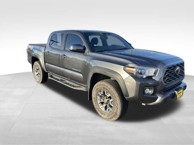 2023 Toyota Tacoma TRD Off Road's photo