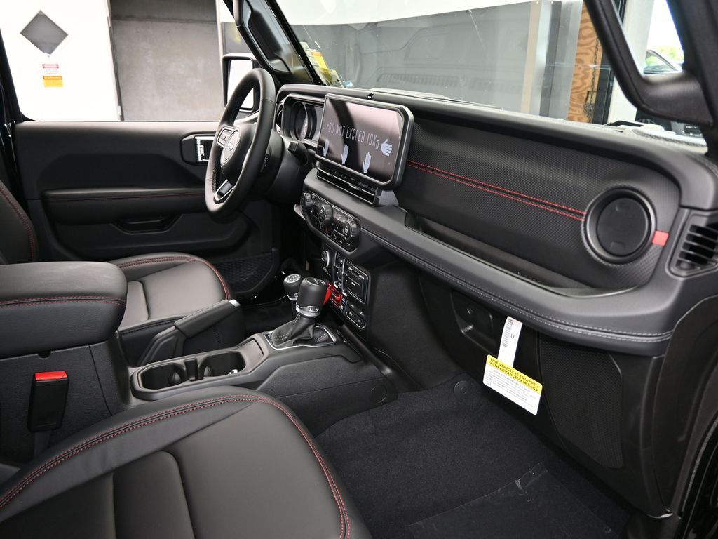 2025 Jeep Gladiator Rubicon photo 27