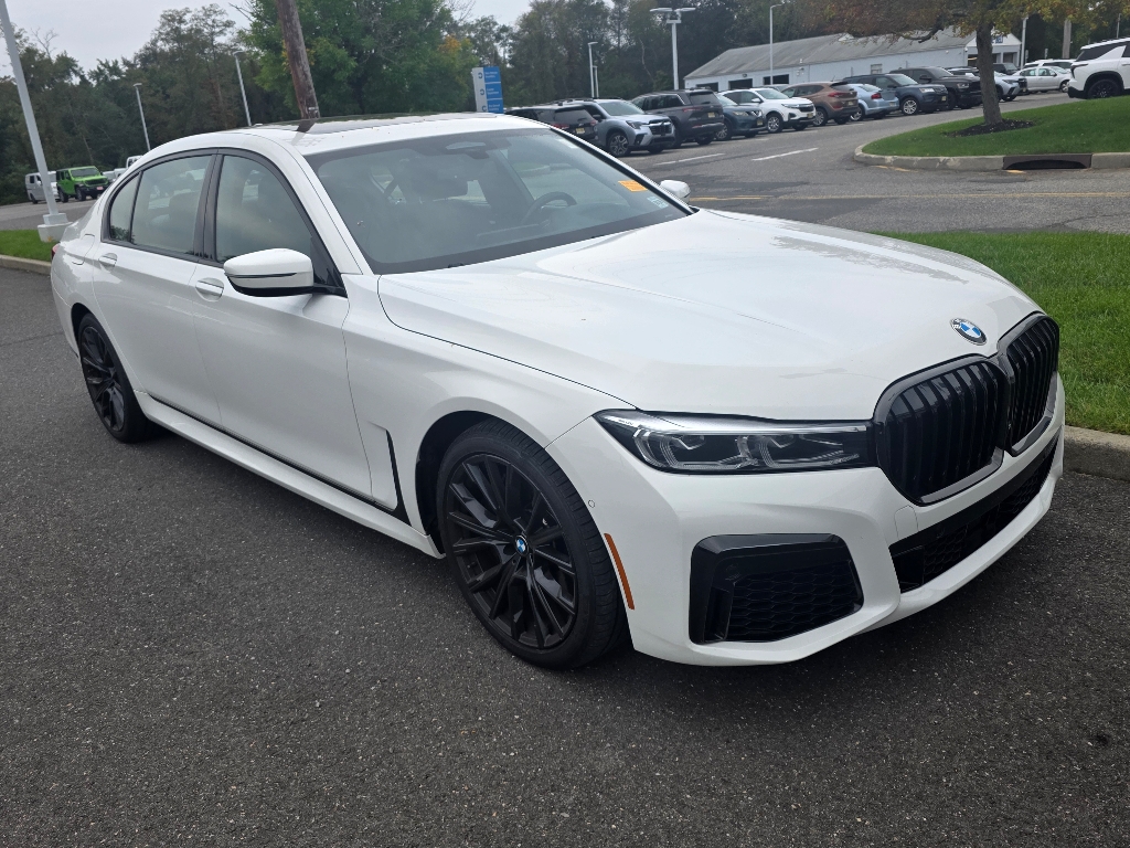 2021 Bmw 750i xDrive photo 2