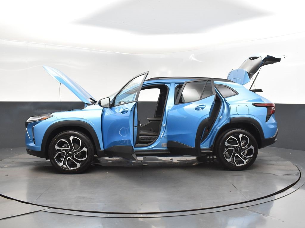 2025 Chevrolet Trax photo 43