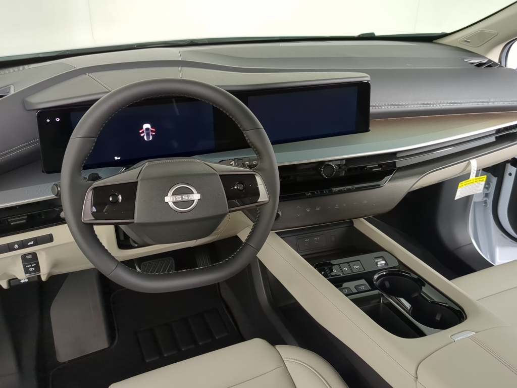 2025 Nissan Murano SL photo 11
