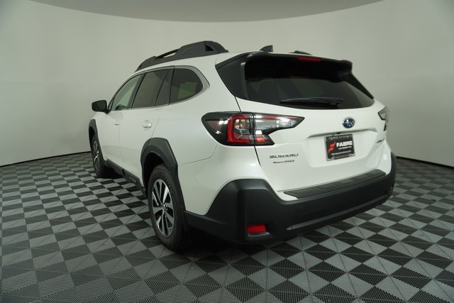 2025 Subaru Outback Premium photo 5