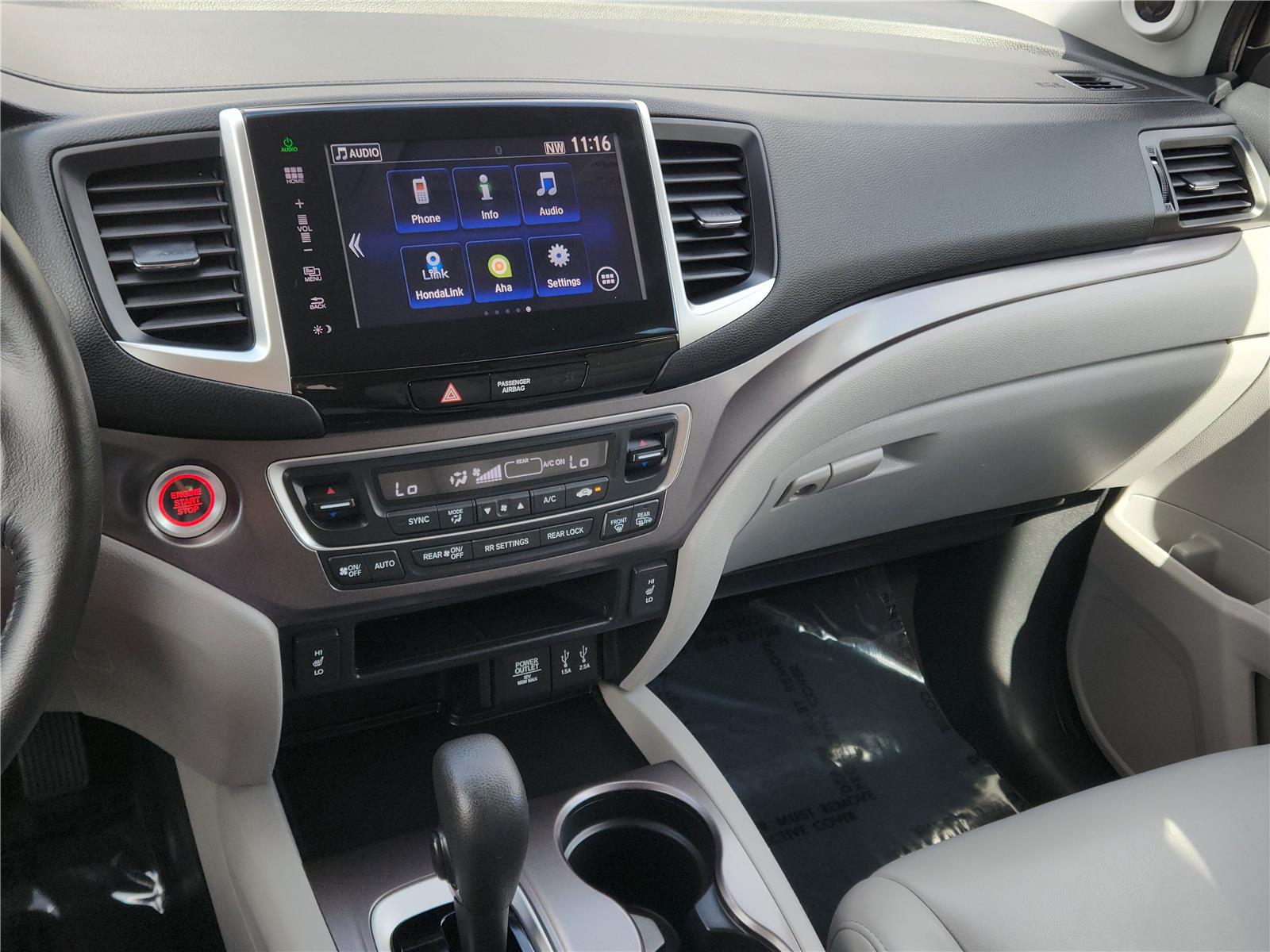 2016 Honda Pilot EX-L photo 20