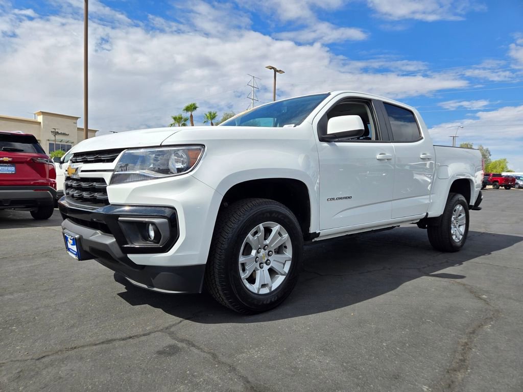 2022 Chevrolet Colorado LT photo 2