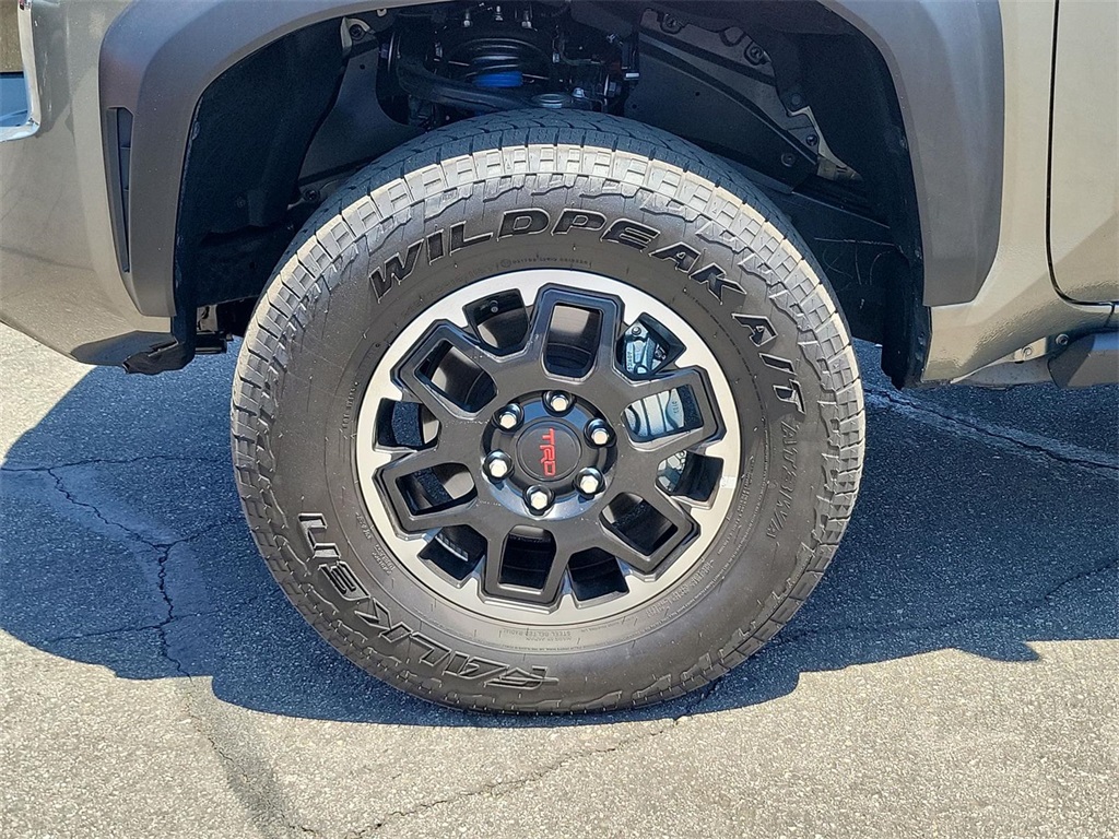 2025 Toyota Tacoma photo 23