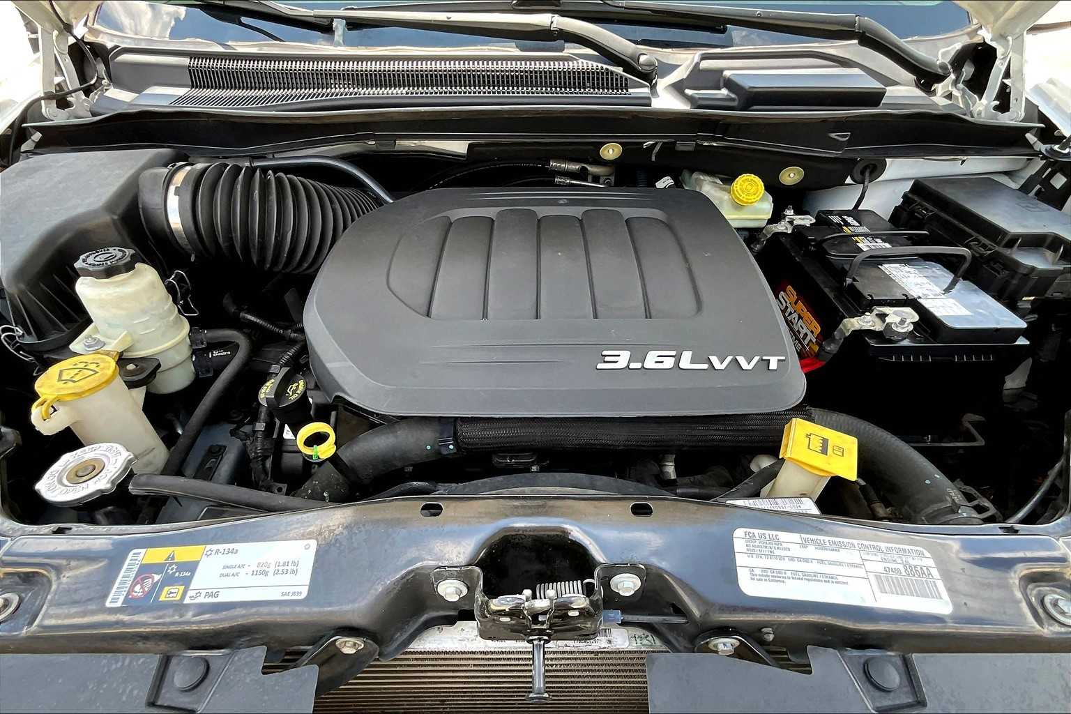 2017 Dodge Grand Caravan GT photo 28