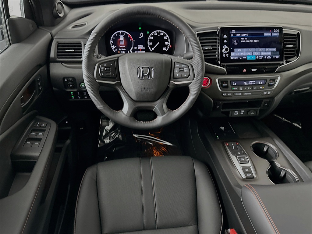 2026 Honda Ridgeline TrailSport photo 2