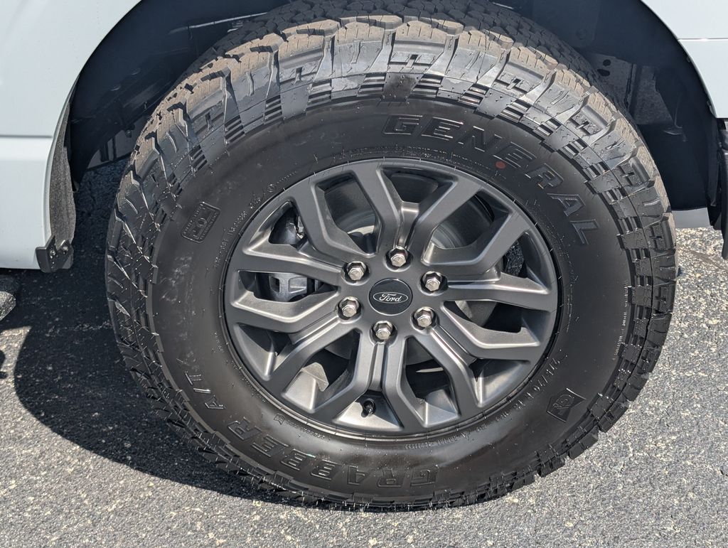 2025 Ford F-150 Tremor photo 17