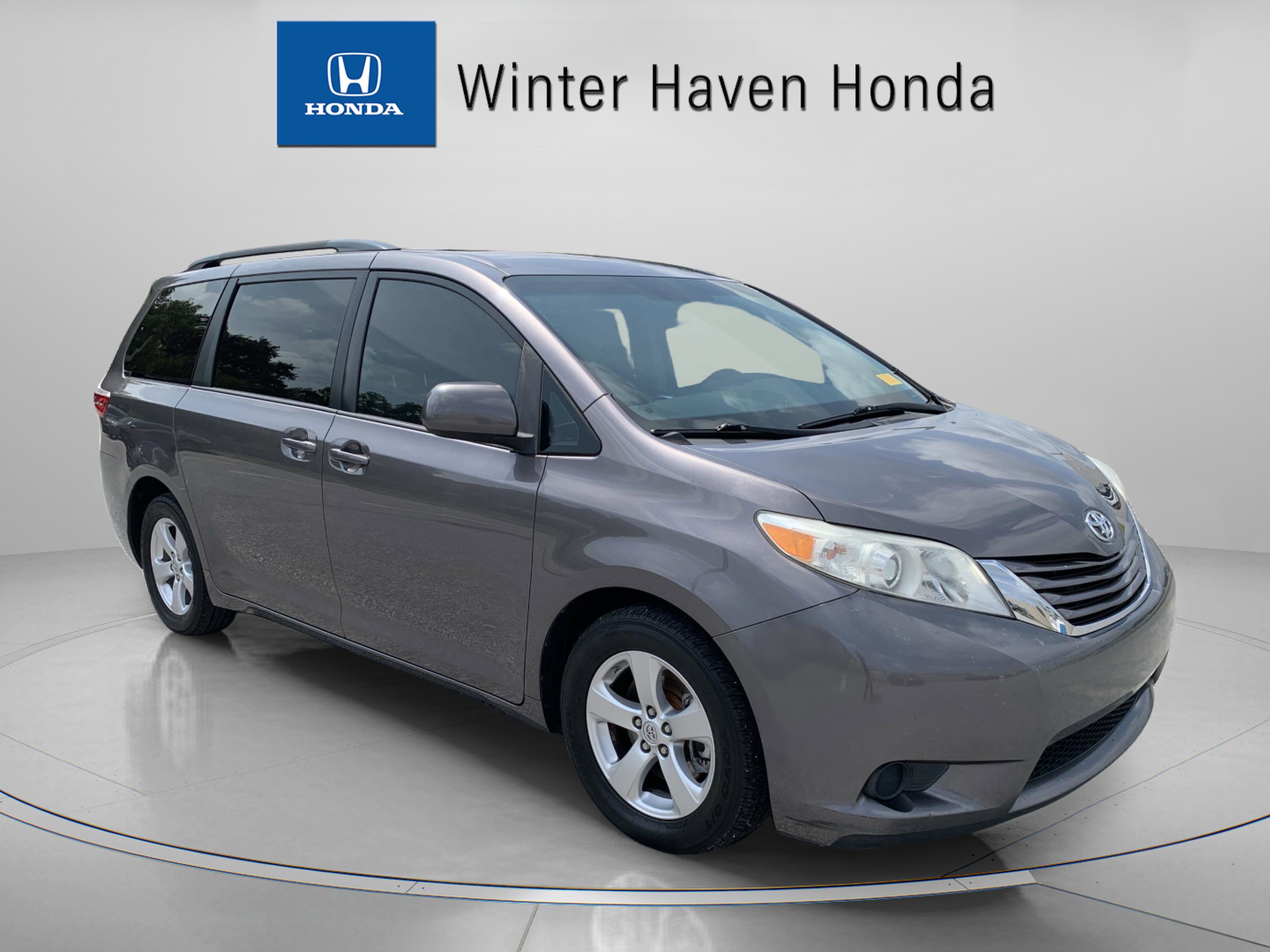 Used 2016 Toyota Sienna LE with VIN 5TDKK3DC1GS762253 for sale in Winter Haven, FL