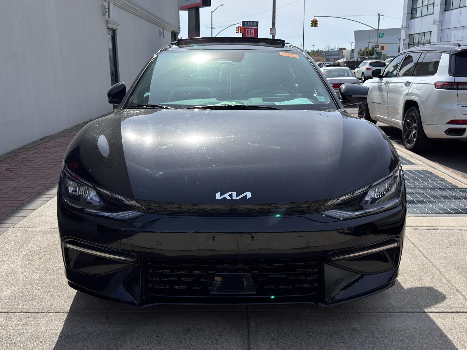 2023 Kia EV6 GT-Line photo 2