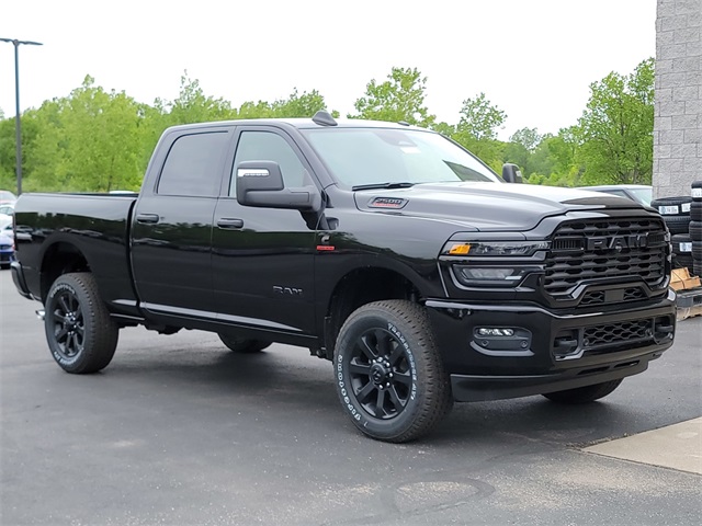 2025 Ram 2500 Big Horn photo 2