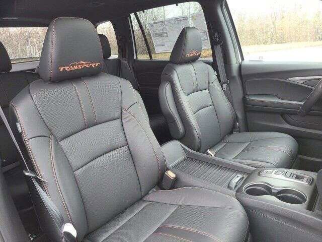 2023 Honda Passport TrailSport photo 10