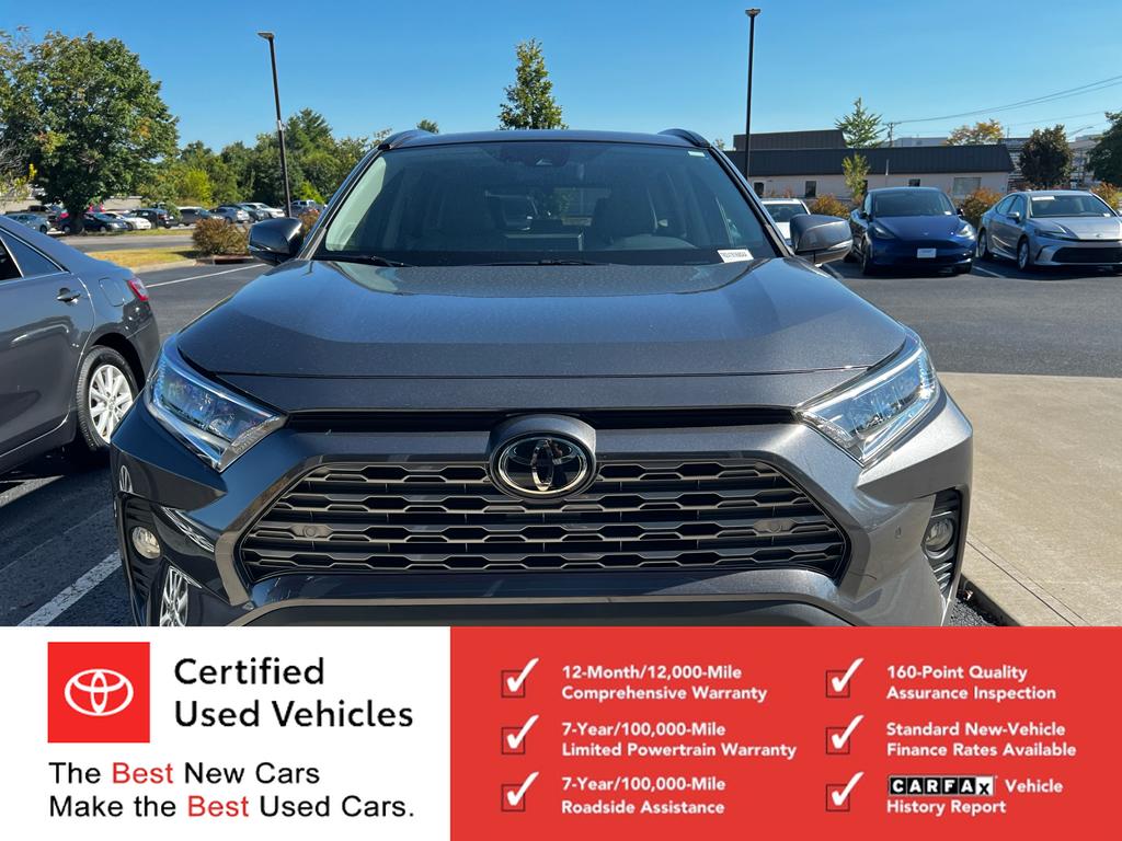 2021 Toyota RAV4 Limited photo 3