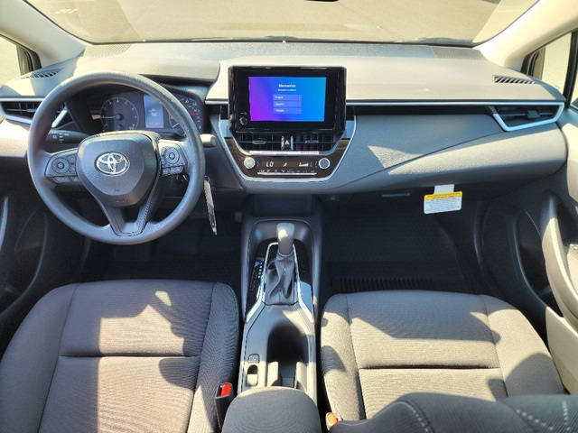 2025 Toyota Corolla LE photo 11