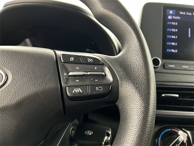 2023 Hyundai Kona SE photo 11