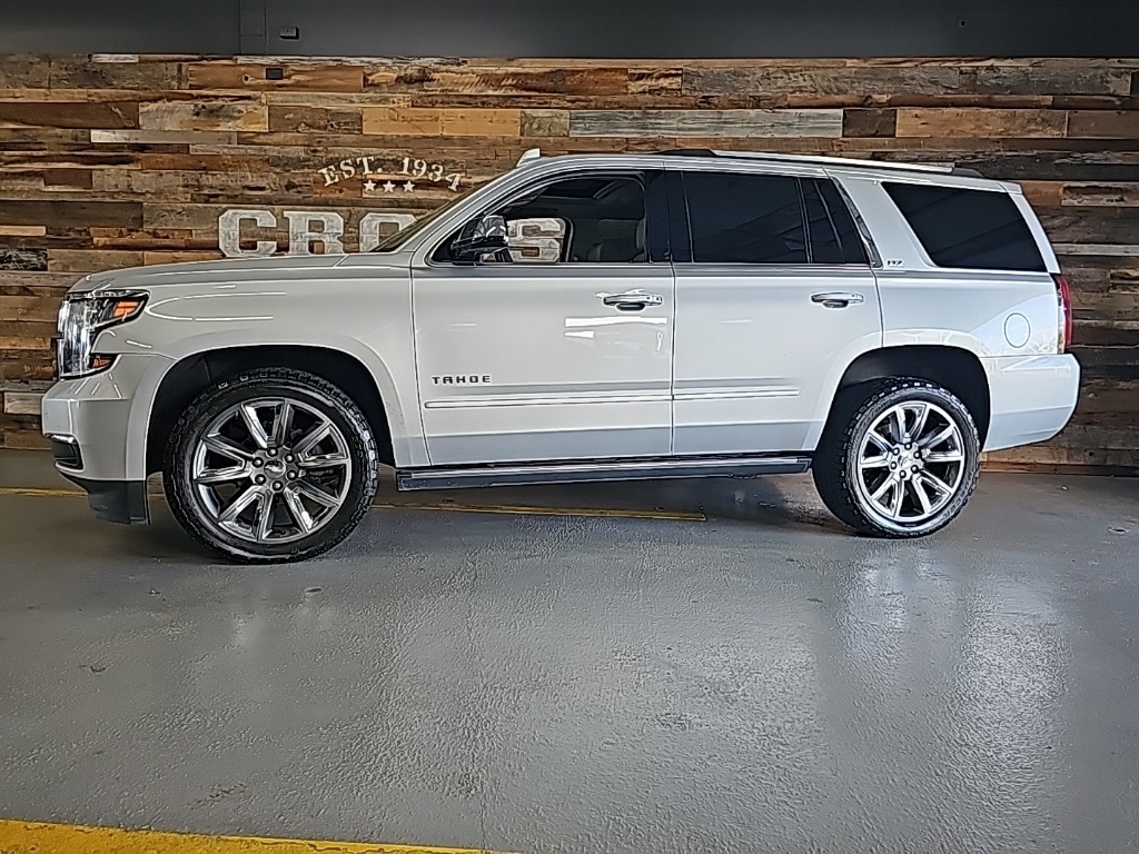 2016 Chevrolet Tahoe LTZ photo 3