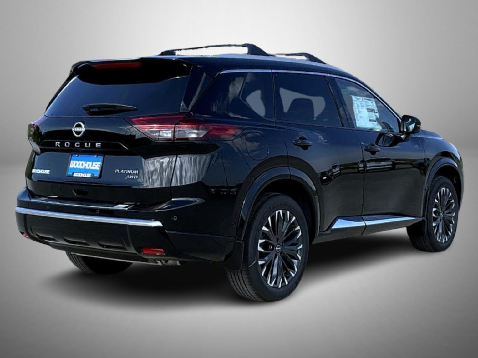 2026 Nissan Rogue Platinum photo 3