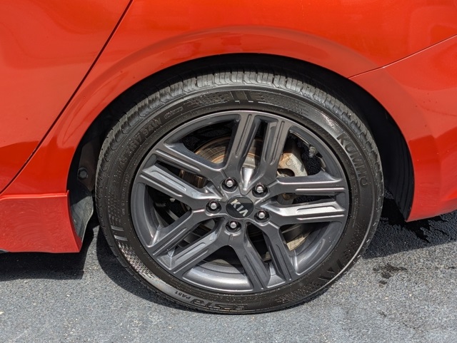 2021 Kia Forte GT-Line photo 29