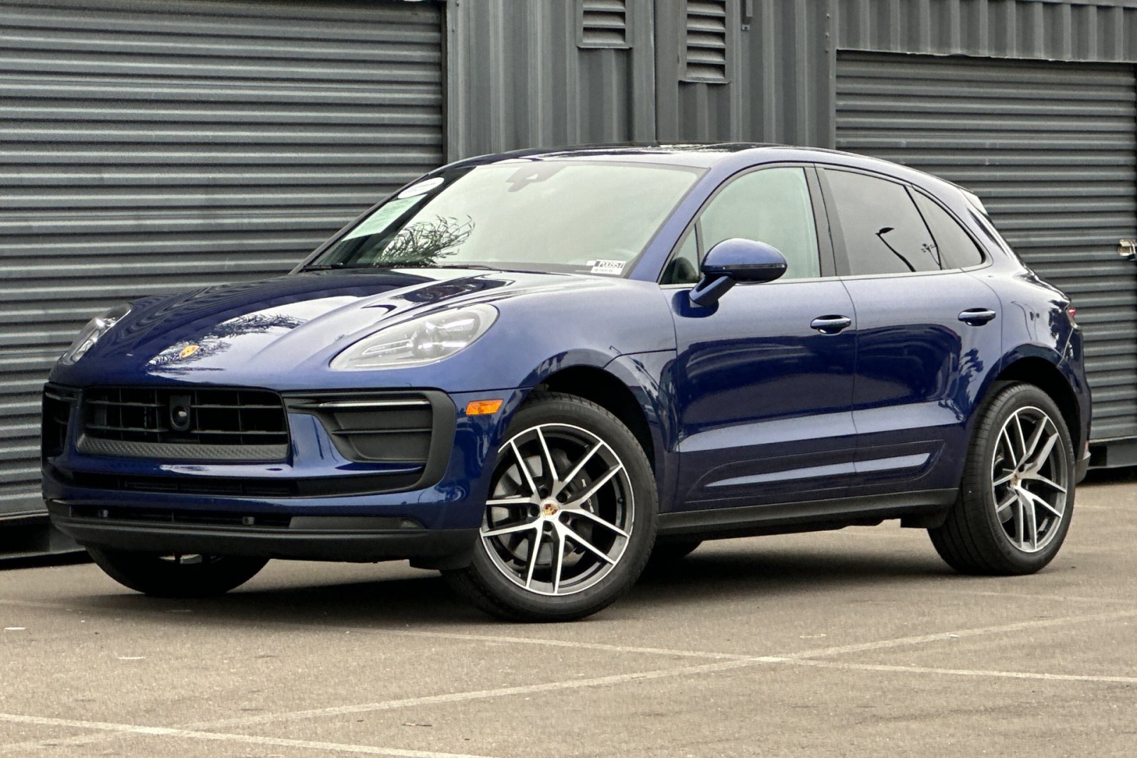 2024 Porsche Macan T