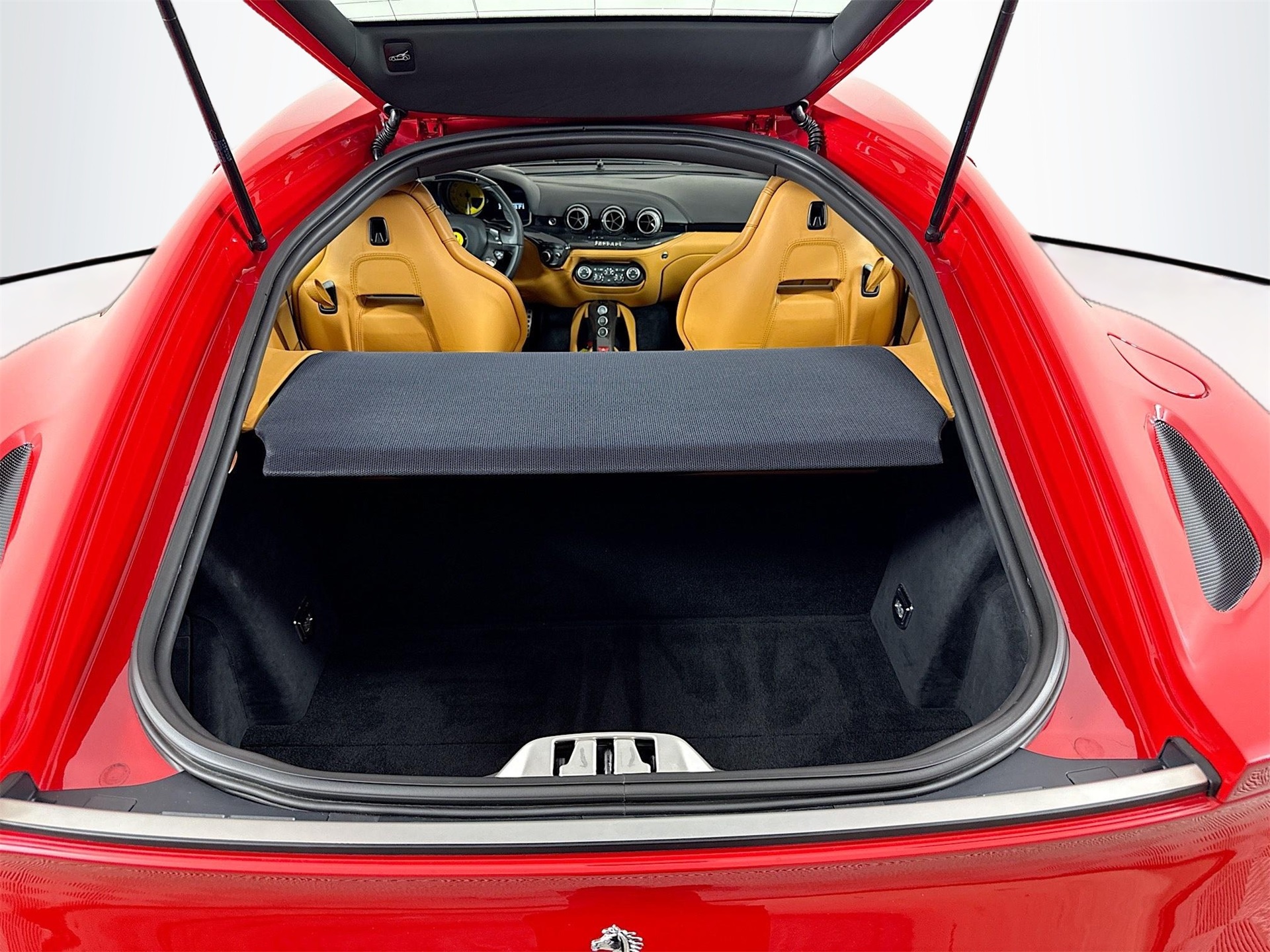 2015 Ferrari F12 Berlinetta F12 photo 22