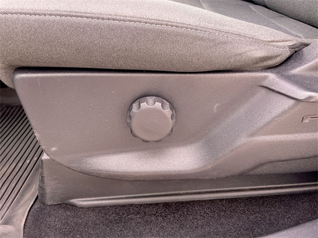 2021 Ford F-150 XLT photo 3