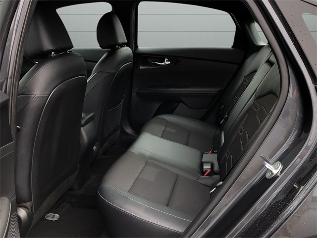 2023 Kia Forte GT-Line photo 4