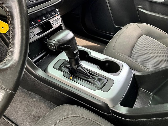 2021 Chevrolet Colorado LT photo 19