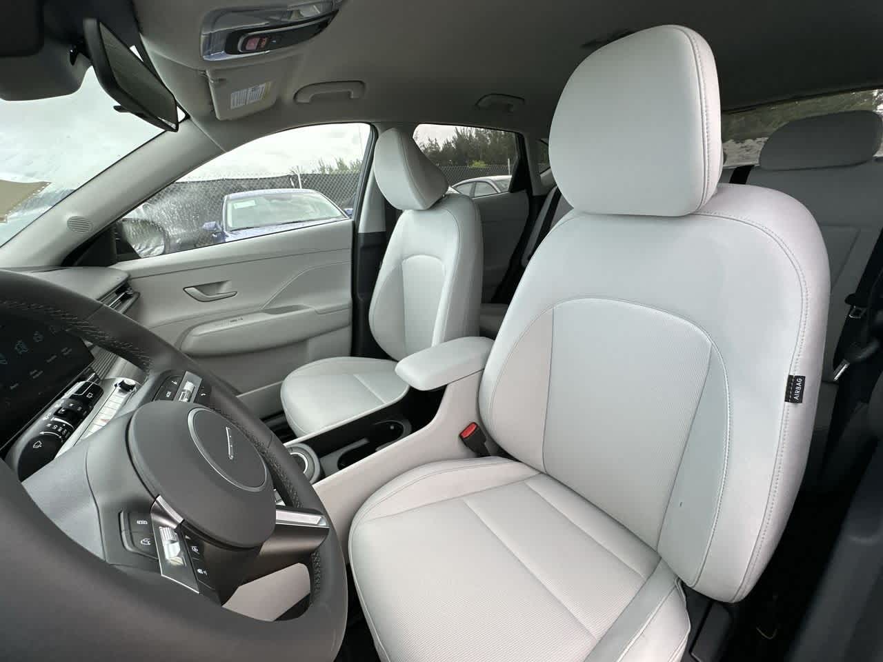2026 Hyundai Kona SEL photo 12