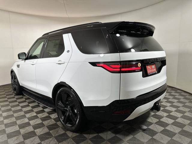 2025 Land Rover Discovery SE photo 7
