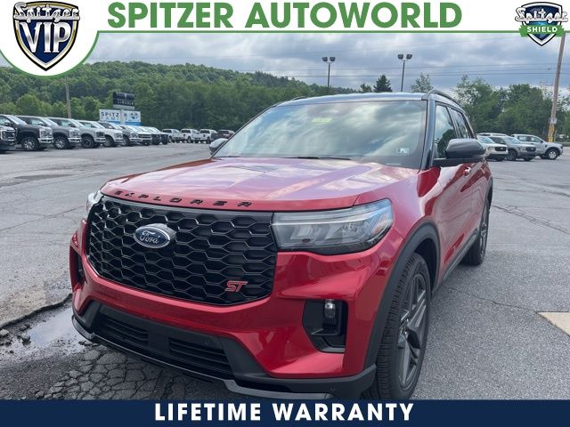 2025 Ford Explorer ST's photo