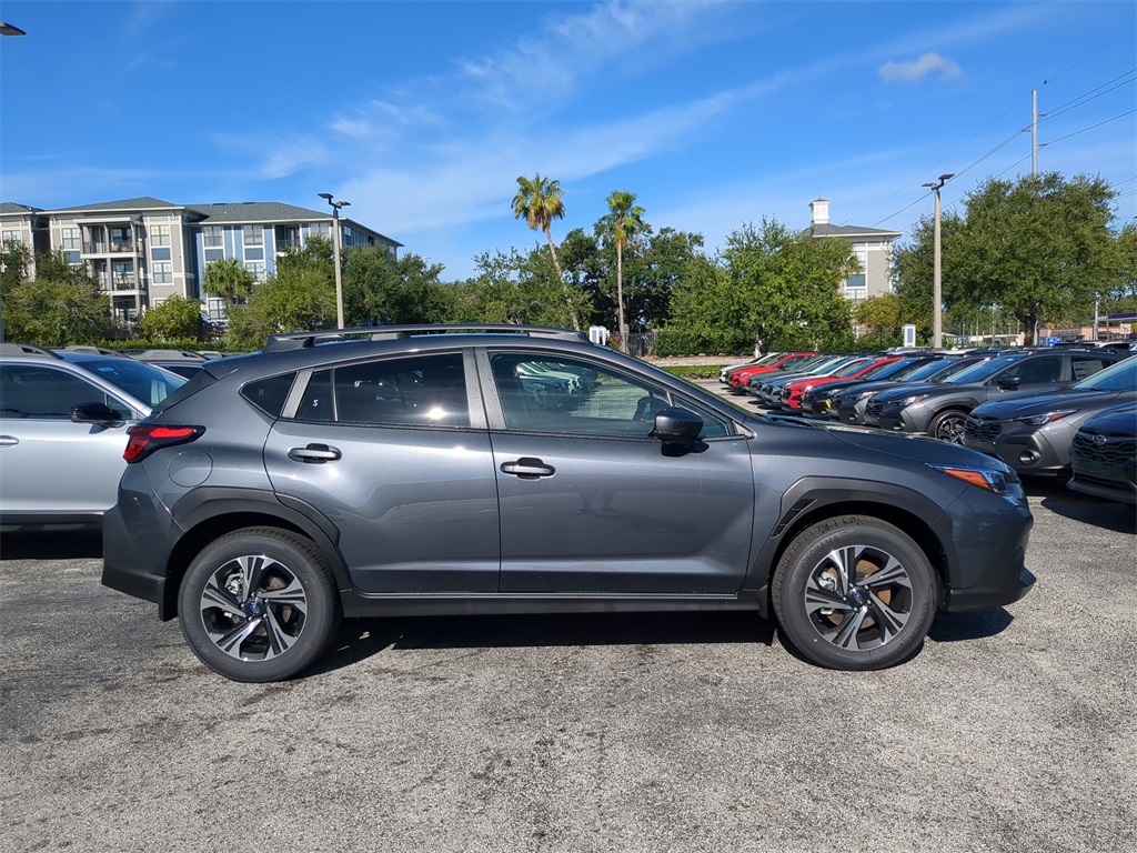2025 Subaru Crosstrek Premium photo 2