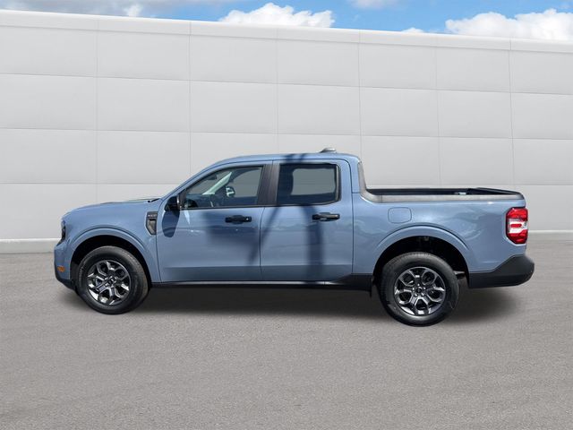 2025 Ford Maverick XLT photo 2